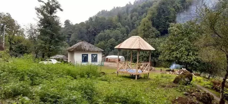 اقامتگاه جنگلی