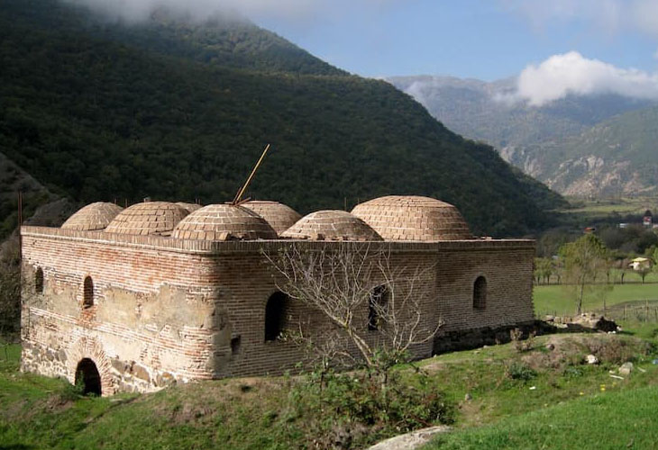 حمام قدیمی مریان